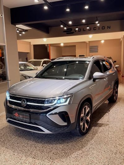 Imagen de Volkswagen Taos