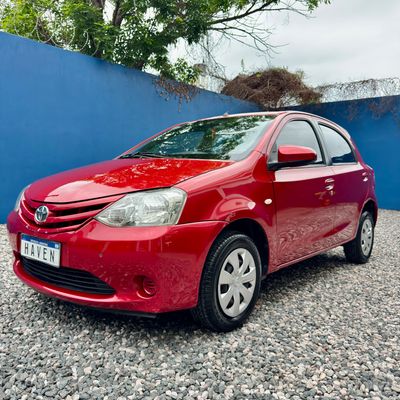 Imagen de Toyota Etios