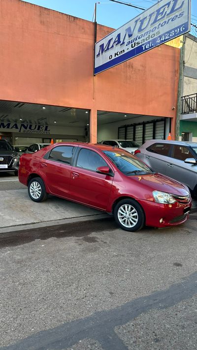 Imagen de Toyota Etios