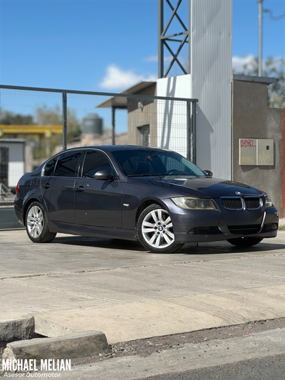 Imagen de BMW 330i