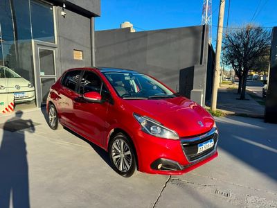 Imagen de Peugeot 208