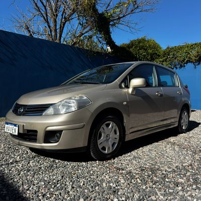 Imagen de Nissan Tiida