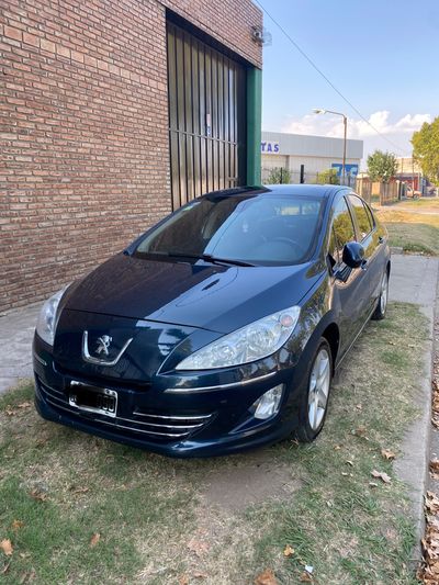 Imagen de Peugeot 408