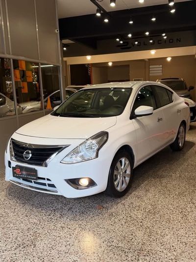 Imagen de Nissan Versa